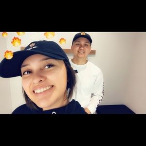 Meet your Posher, Cassandra